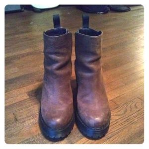 Dr Martens Heel Booties